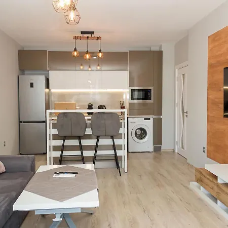 Sunny 1bd Flat In St Constantine & Helena Complex By Flat Mаnаger Apartment