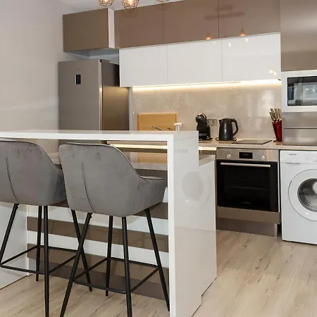 Sunny 1bd Flat In St Constantine & Helena Complex By Flat Mаnаger 아파트 바르나