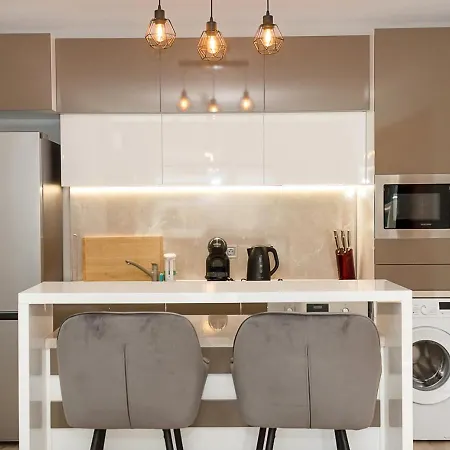 Sunny 1bd Flat In St Constantine & Helena Complex By Flat Mаnаger * וארנה